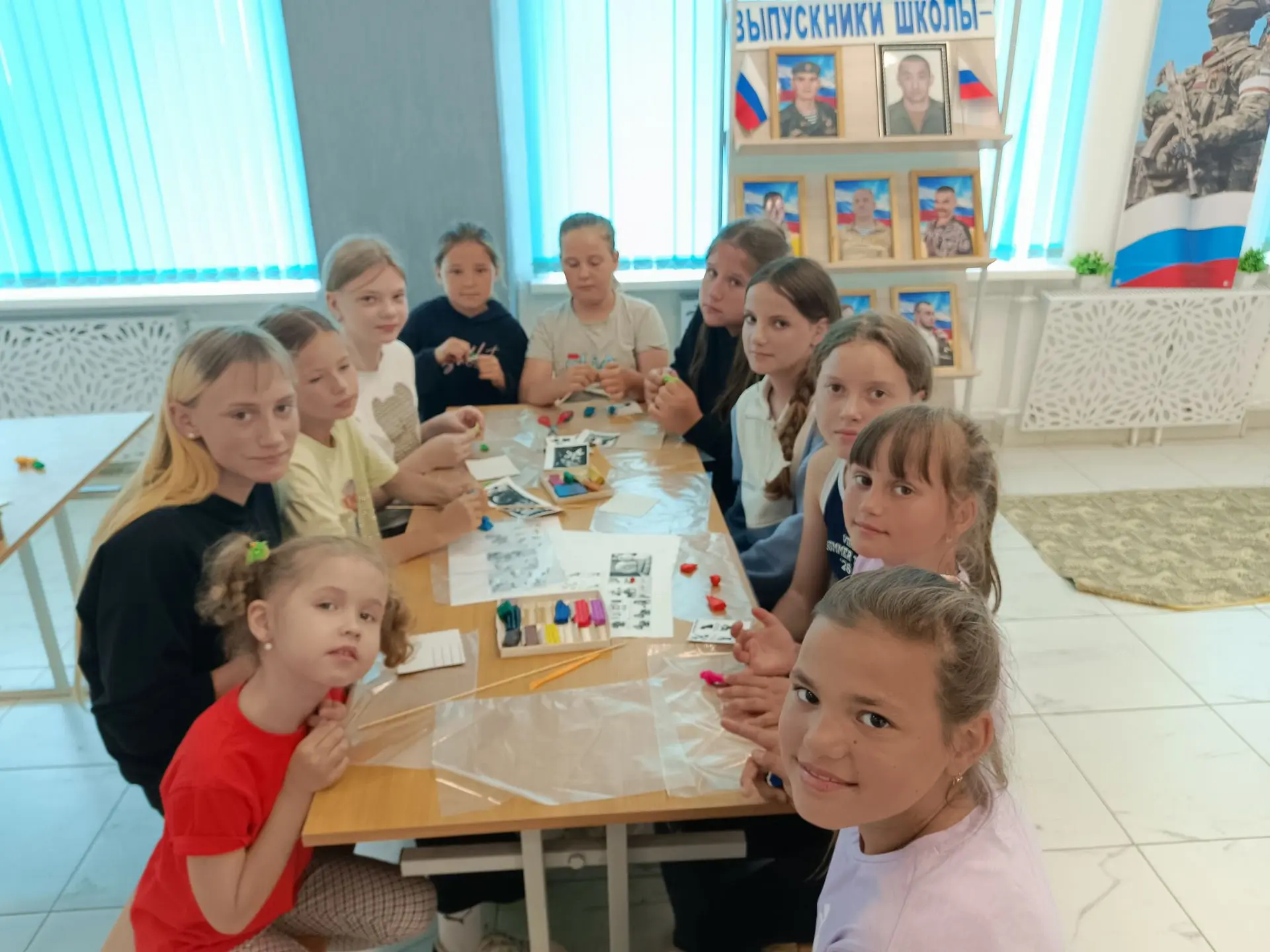 ☔️ Несмотря на дождливое утро, в пришкольном лагере «Радуга» МКОУ «Медведицкая СШ» сегодня было по-н
