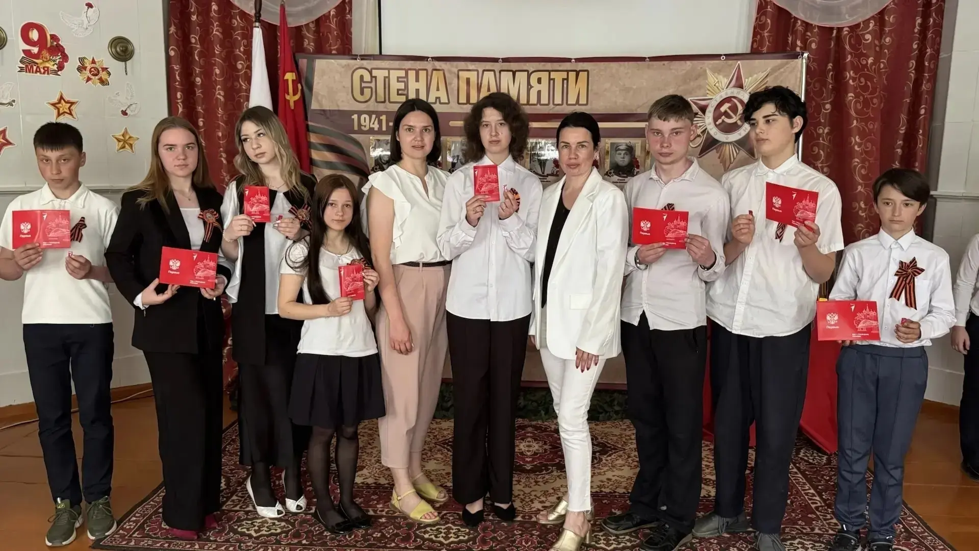 🇷🇺В преддверии Великого праздника, в рамках акции "Мы граждане России", муниципальные...