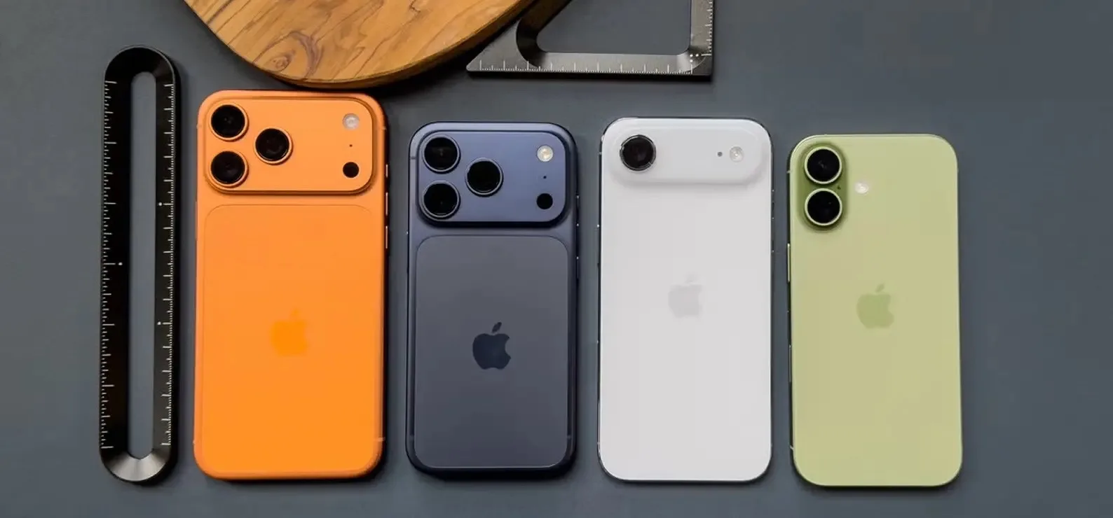 📱Почему всё больше людей выбирают базовые версии iPhone 

Раньше многие автоматически смотрели в ст