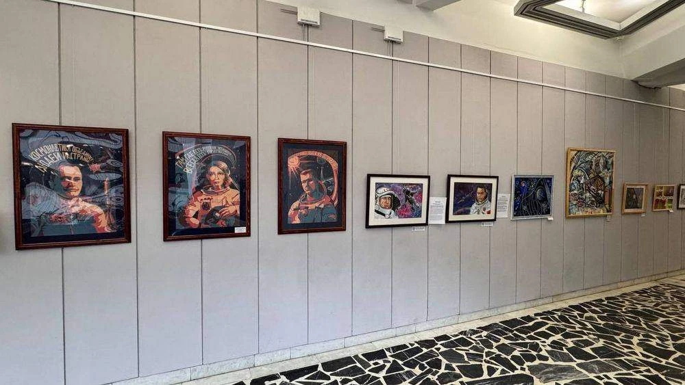 🖼 Весенние выставки открылись в КЦ "Зеленоград"