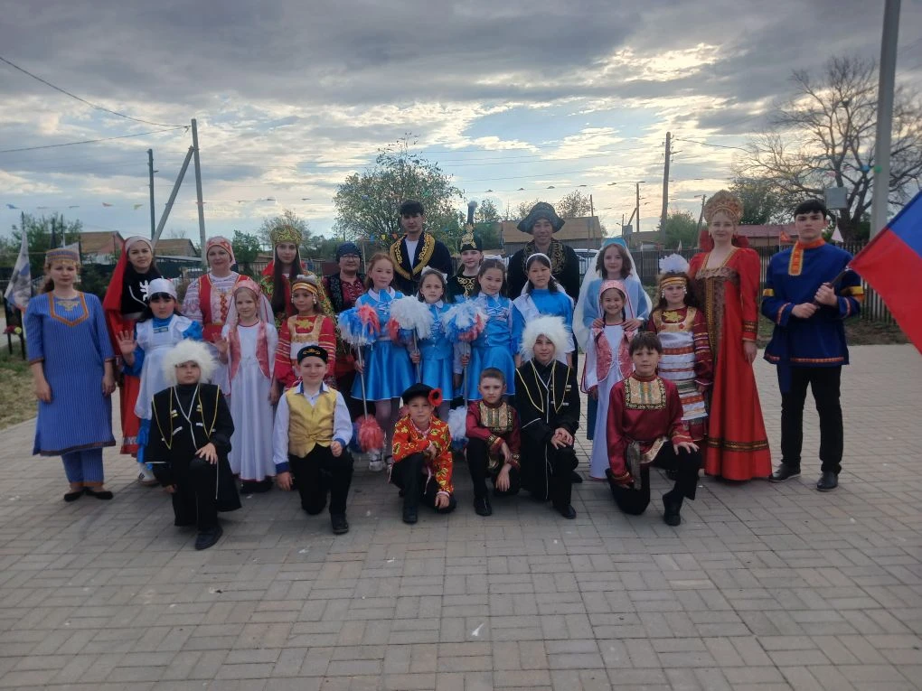В преддверии Дня Победы в Доме культуры села Марфино состоялся праздничный концерт
