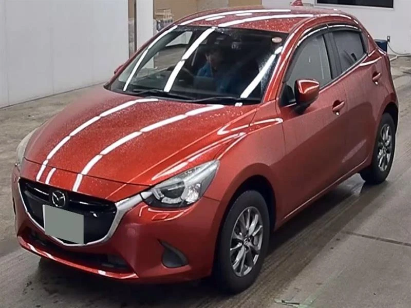 🇯🇵Выиграли на японском аукционе Mazda Demio 2017 года для нашего клиента 

➤Пробег: 90.000км
➤1.3л