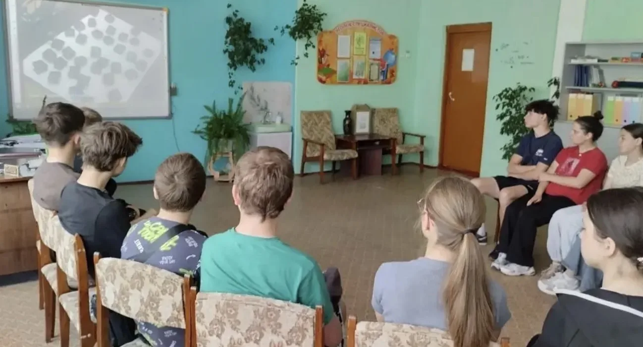 В рамках месячника антинаркотической направленности социальным педагогом Рубцовой.О.В. ...
