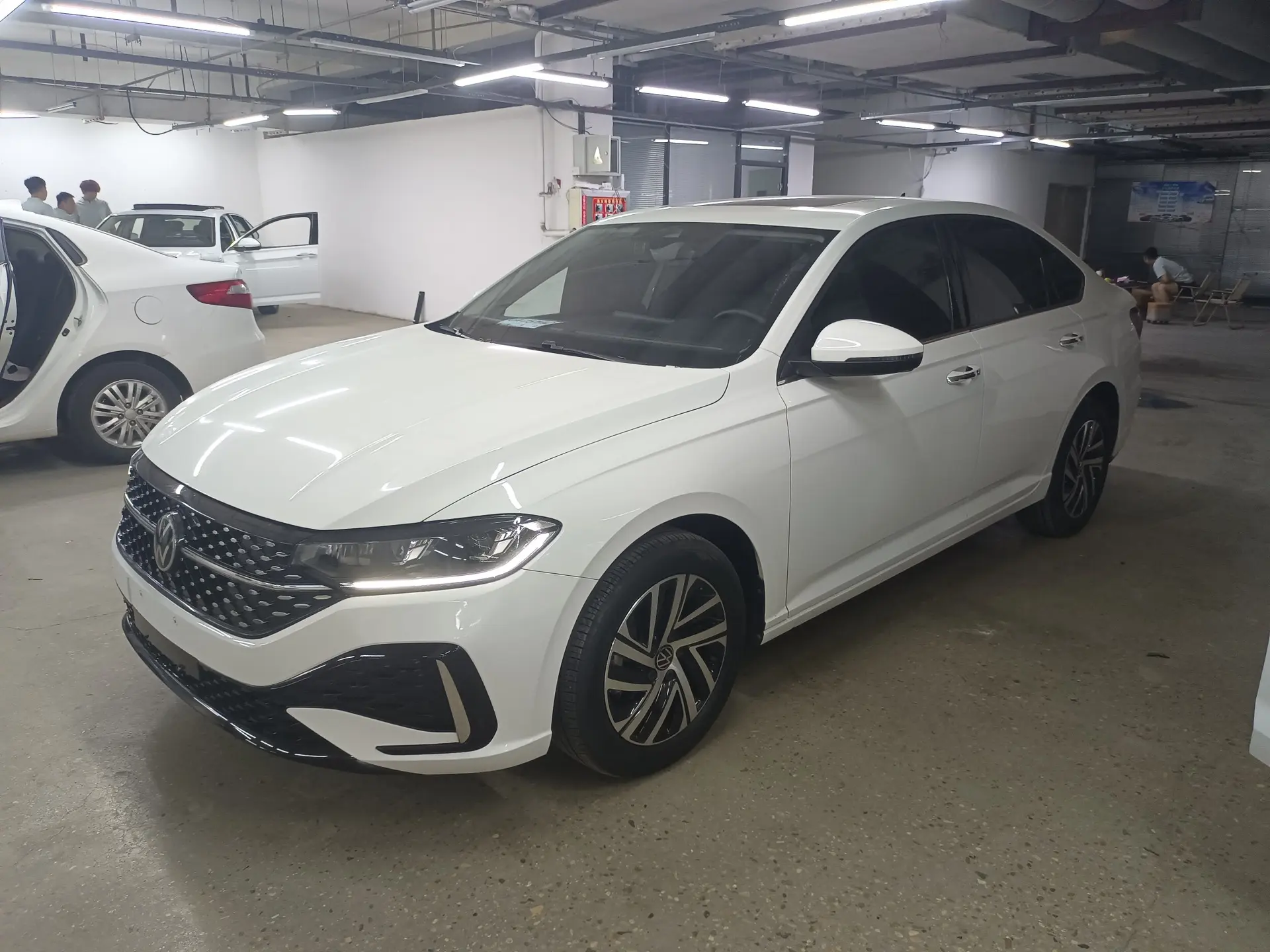 🚗 Выкупили Volkswagen Lavida для нашего клиента Олега из Пензы!

Volkswagen Lavida в максимальной к