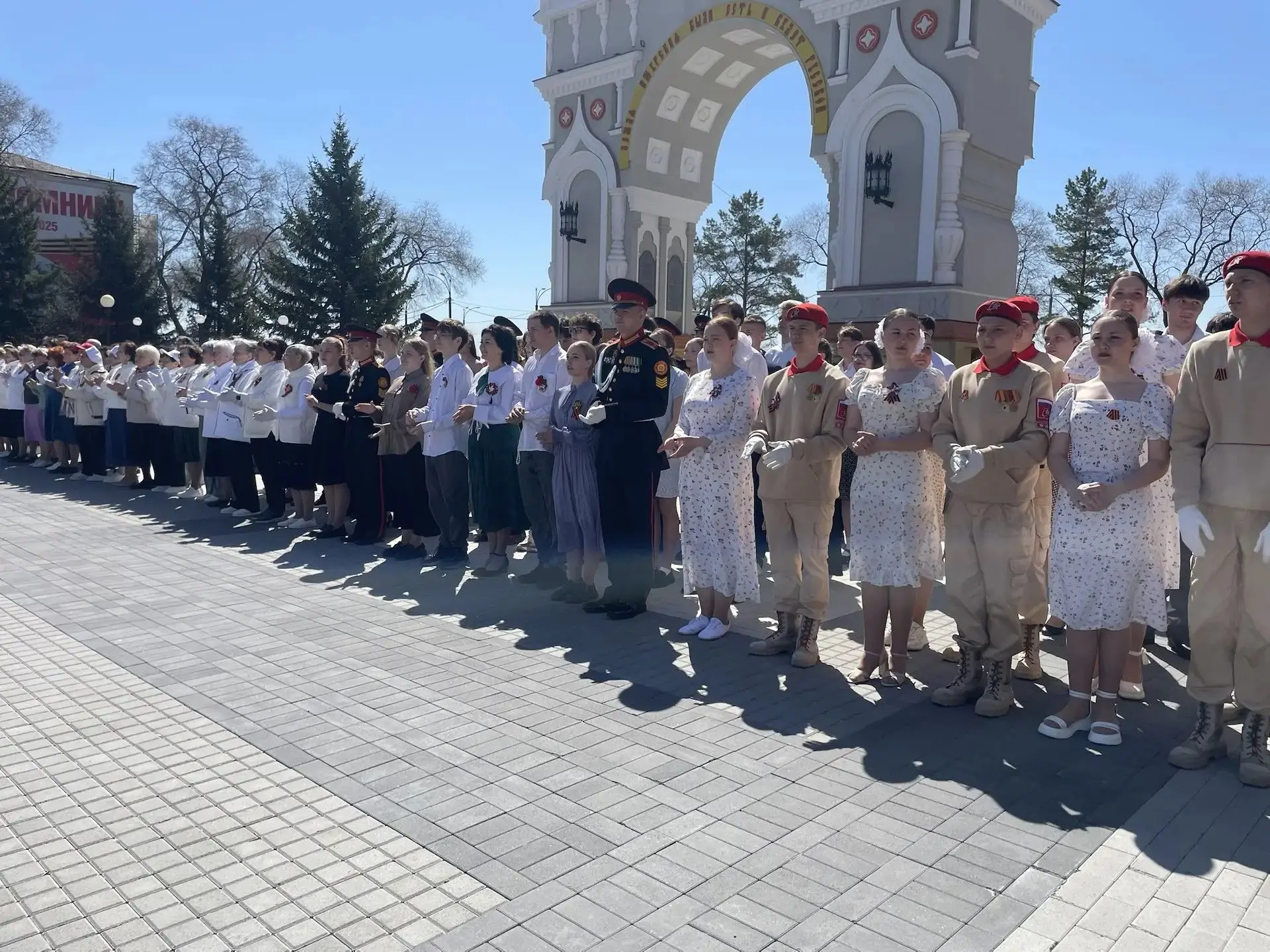 ✨ Вальс Победы  Наши старшеклассники стали частью большого и трогательного события — городской акции