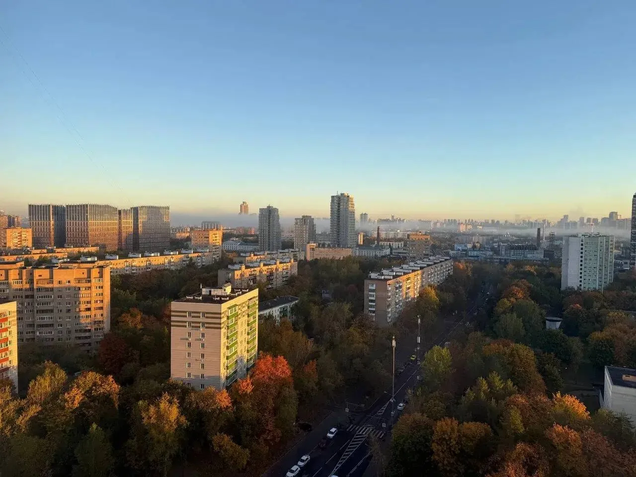 🍂 Осеннее утро на Маршала Тухачевского