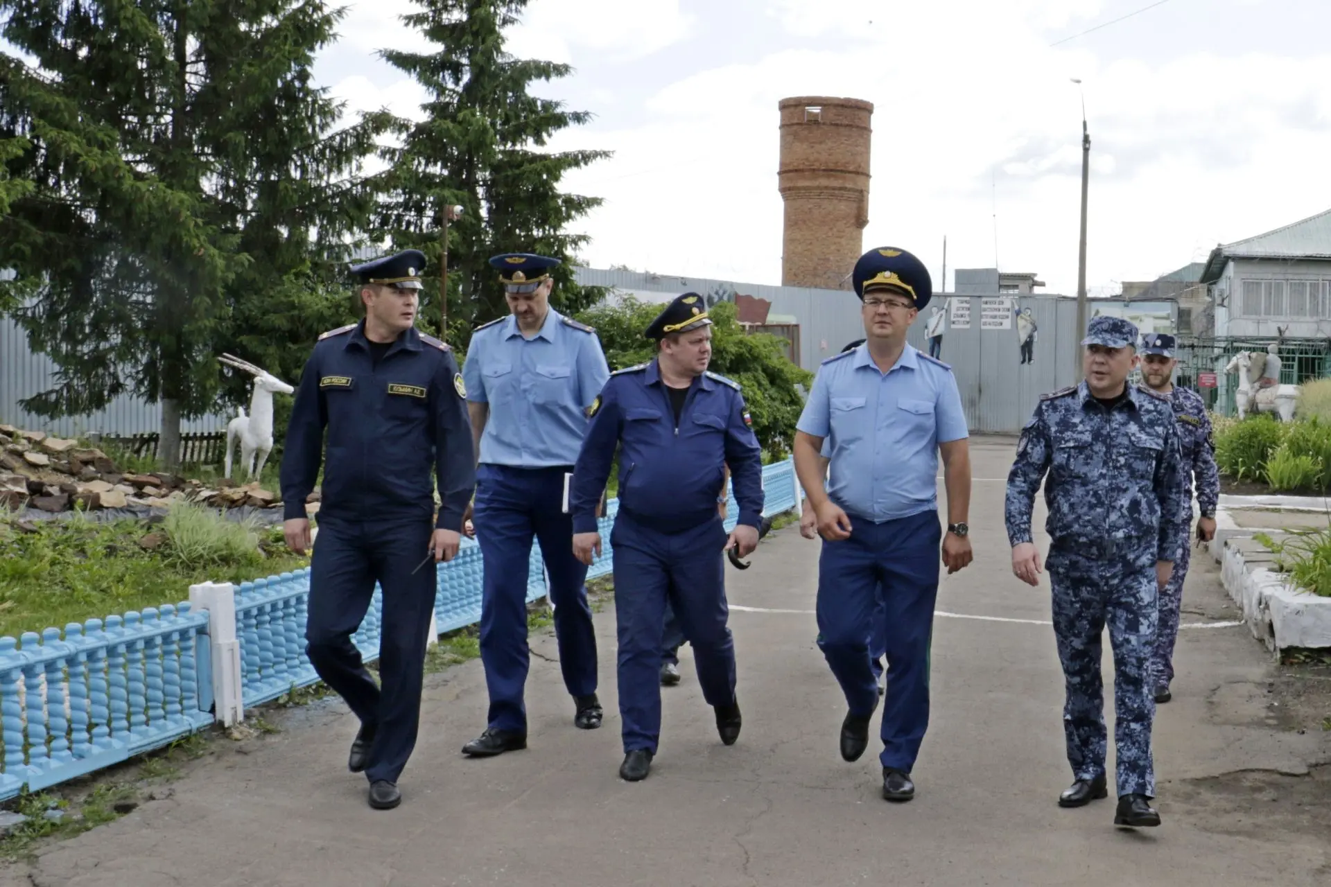 ИК-5 УФСИН России по Орловской области с рабочим визитом посетил прокурор области Алексей  Тимошин
�