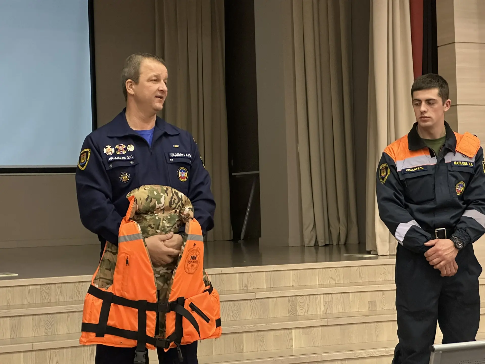 ❄️Зима - время года не только весёлое, но и опасное: водоёмы покрываются льдом, а в домах используют