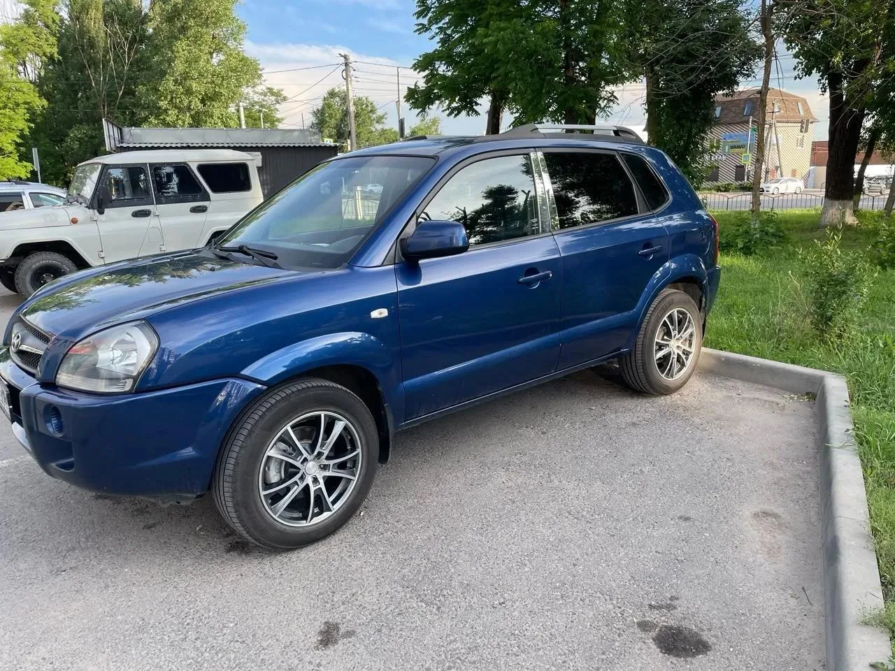 🚘 Марка и модель: #Hyundai Tucson

📏 Пробег:154000 км.

📆 Год: 2008 г.

📝 КПП: # 2,0 бензин, авт