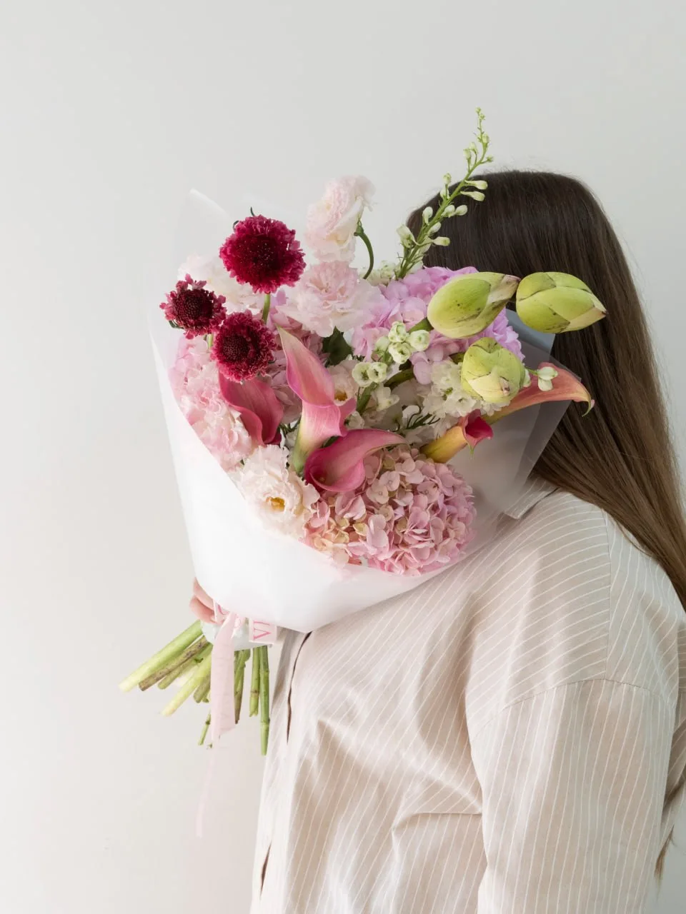 Сборные и моно букеты с лотосами, фермерскими подсолнухами и рогозом 🌻💛

Заказывайте, чтобы удивит