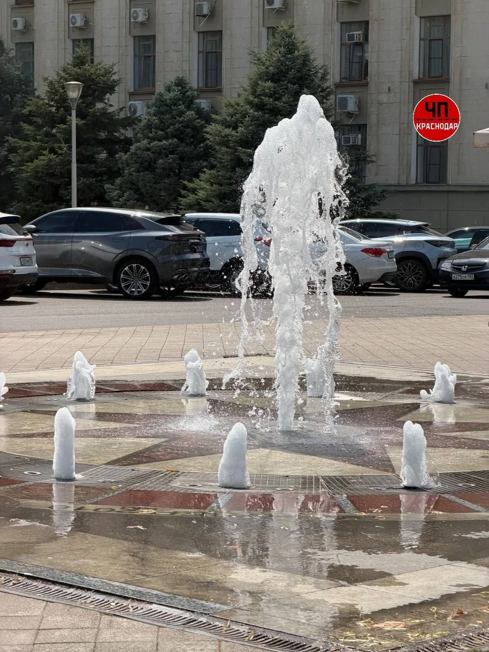 ⛲️ Фонтаны, уже традиционно, не будут работать в день ВДВ в Краснодаре

Их отключат с 1 по 6 августа