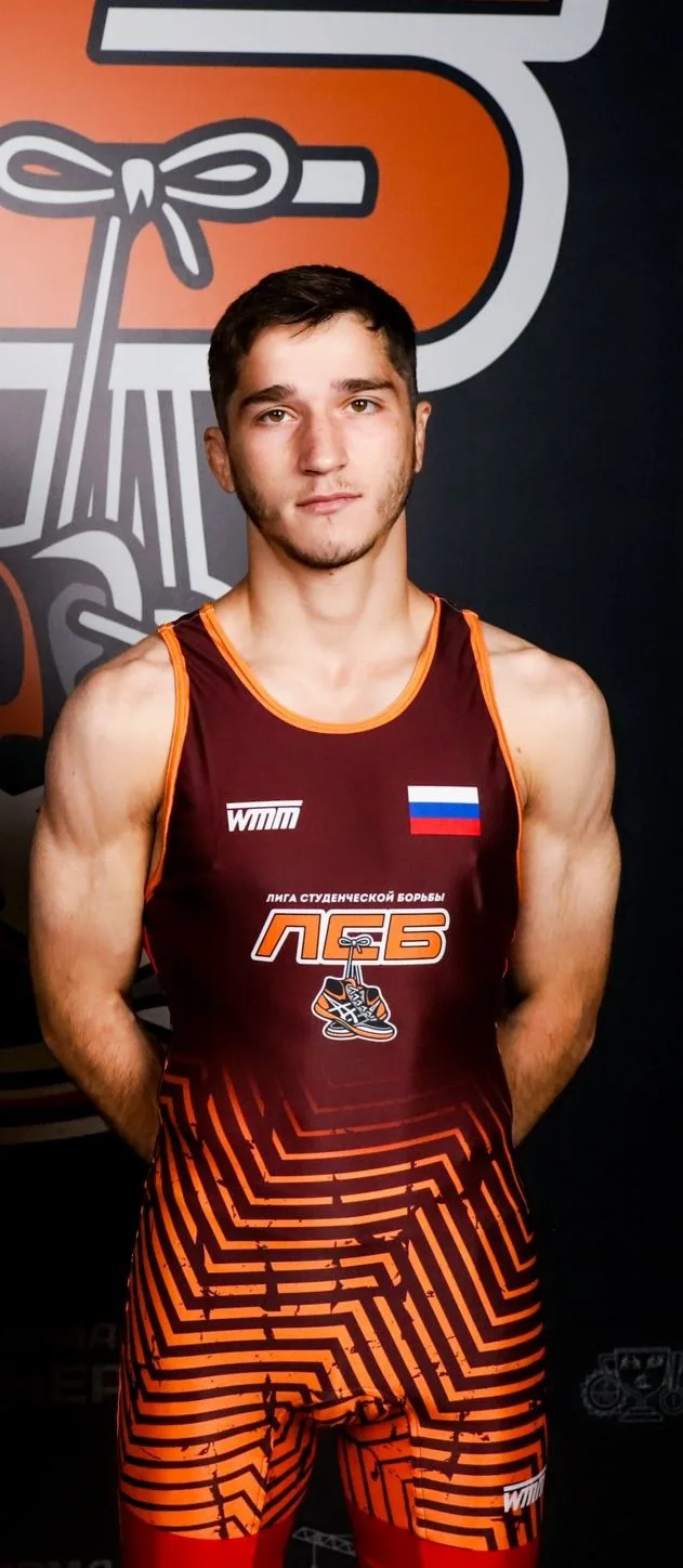 🥈🤼‍♂️ Серебро мирового студенческого чемпионата - у нашего борца!

Всего российские «классики» при
