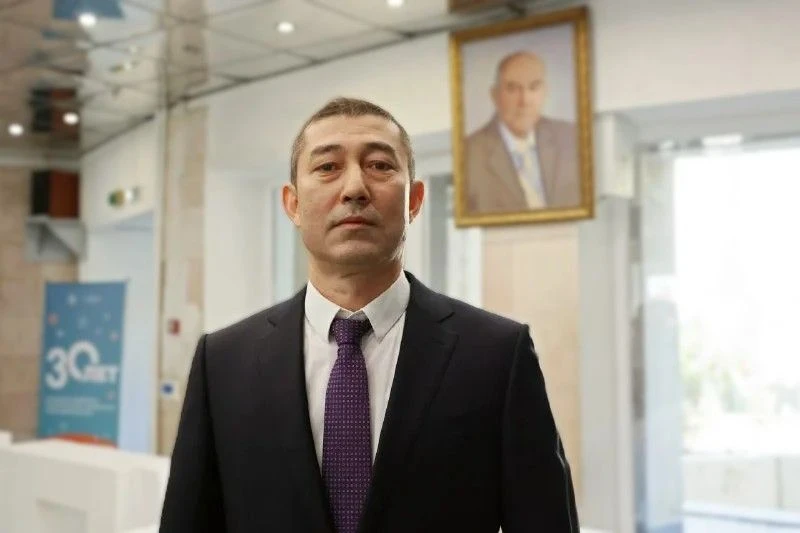💐 От всей души поздравляю Чингиза Февзиевича Якубова с большим научным достижением!