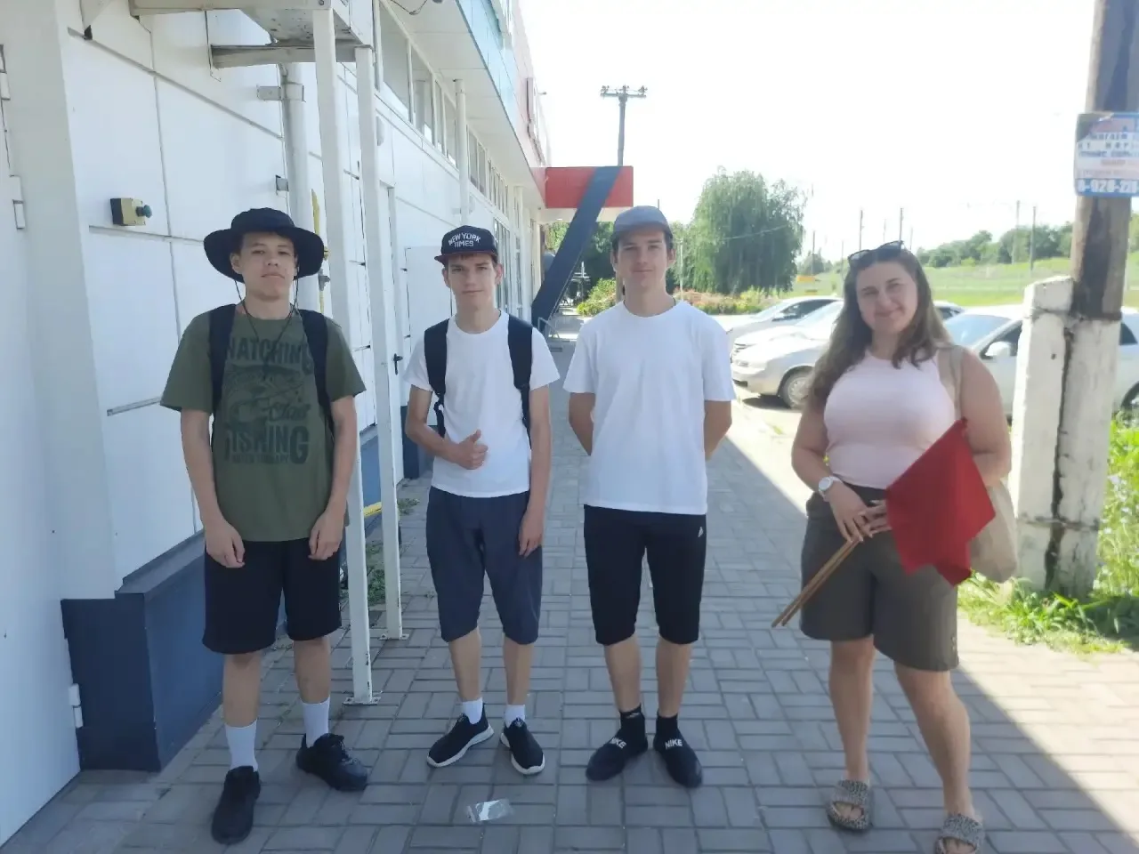 ПОХОД В ЛЕСХОЗ

📌21 июля педагоги Рыжова Мария Анатольевна и Кондратюк Елена Николаевна организовал
