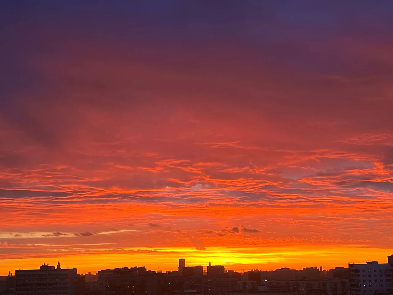 Для тех, кто пропустил сегодняшний закат 🌅