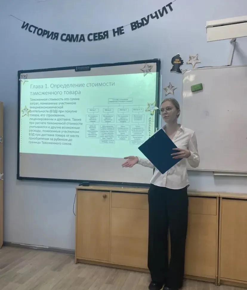 В рамках кадетского образования состоялась защита научно-исследовательских проектов, в которой приня