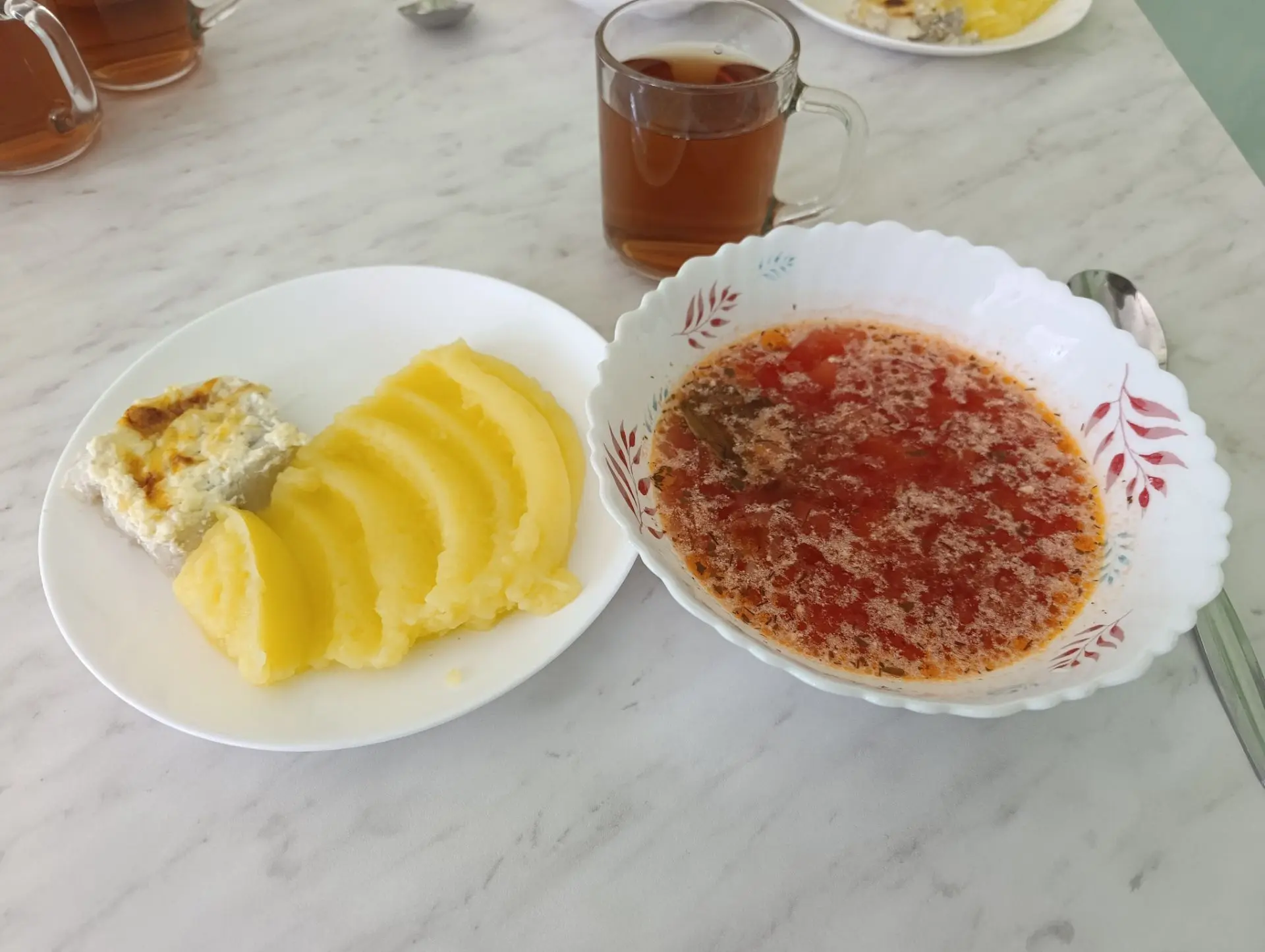 Есть в школьном дне особенное время, когда можно немного выдохнуть, перезагрузиться и п...
