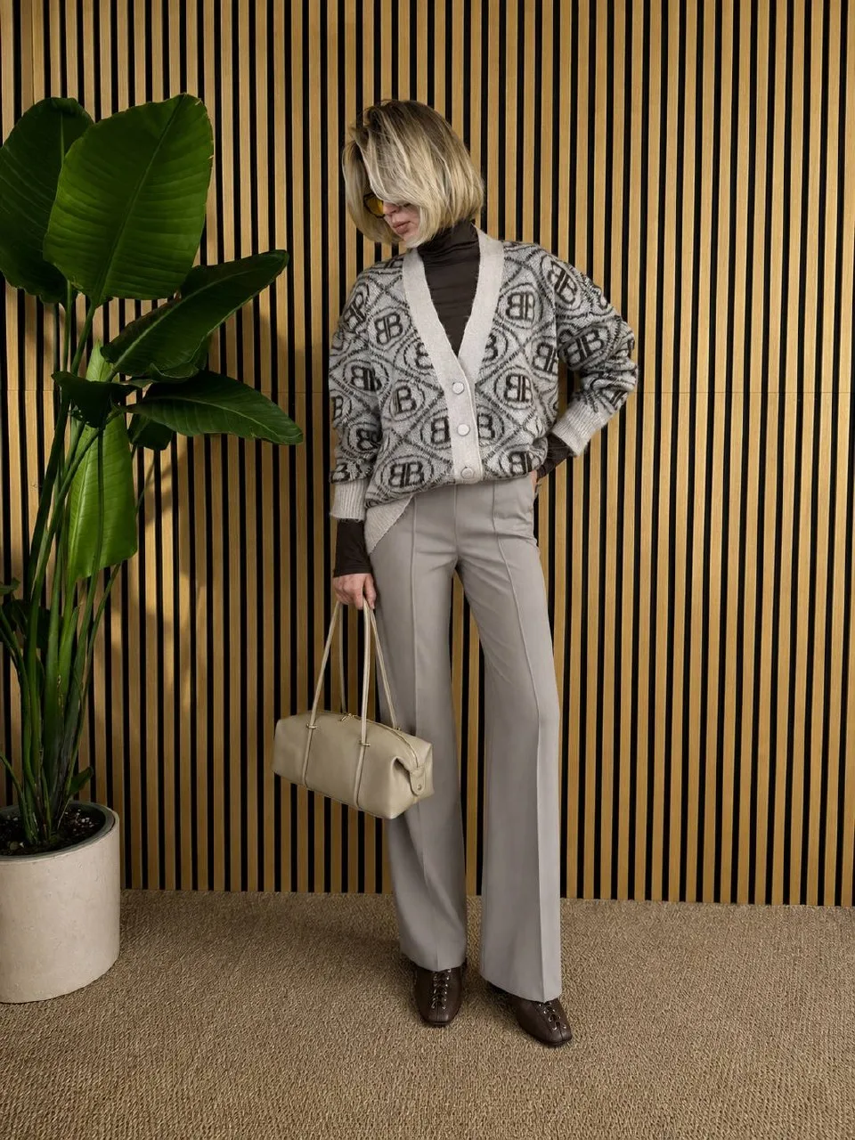 Cardigan con bottoni rivestiti