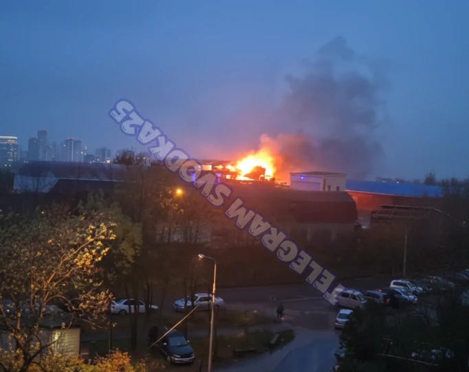 🔥 Пожар в районе Красного Знамени во Владивостоке