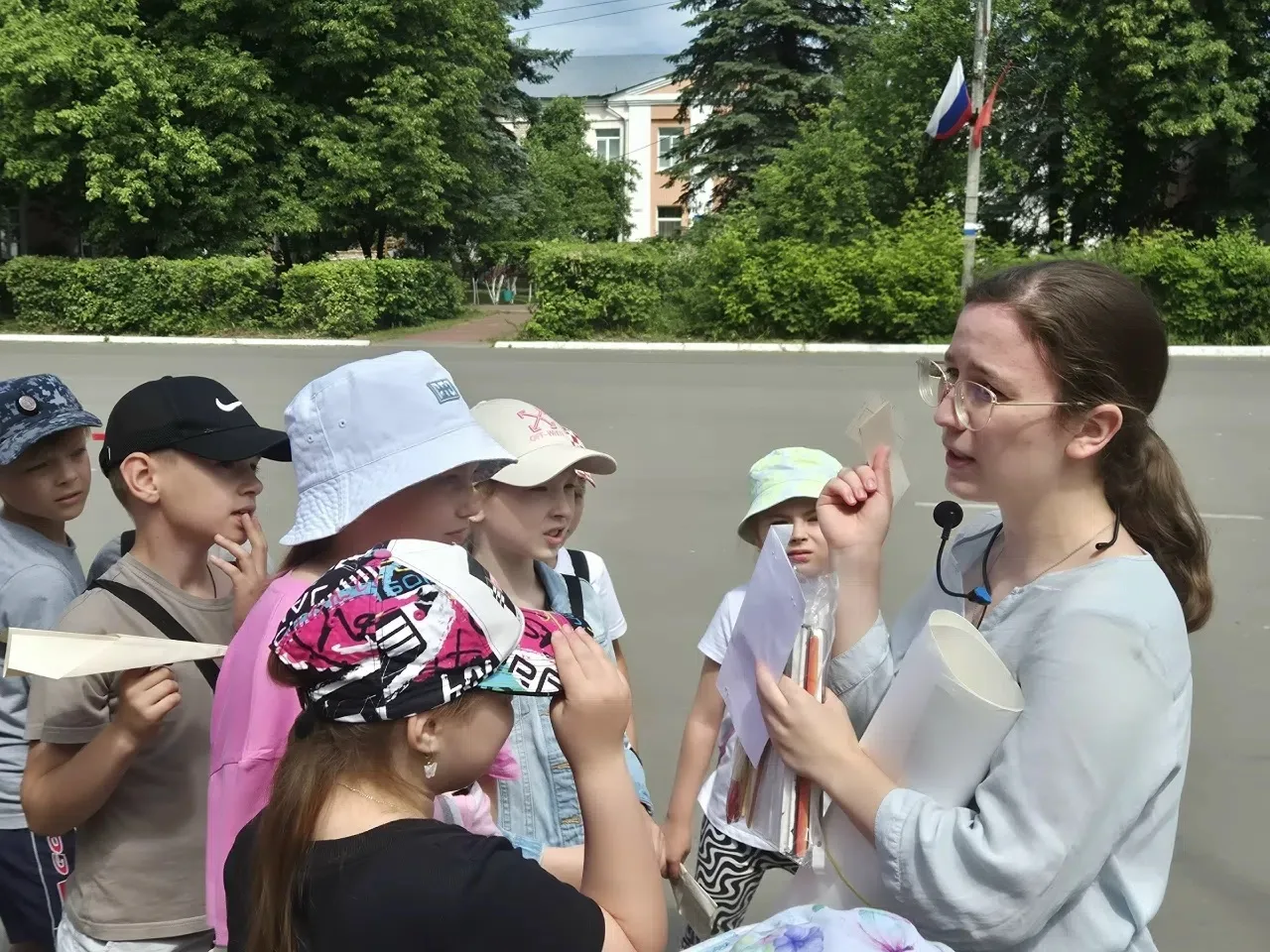 По старым тропочкам Варнавина 
8-го, 9-го и 11-го июня наш музей проводил квест-экскурсию "Родными т