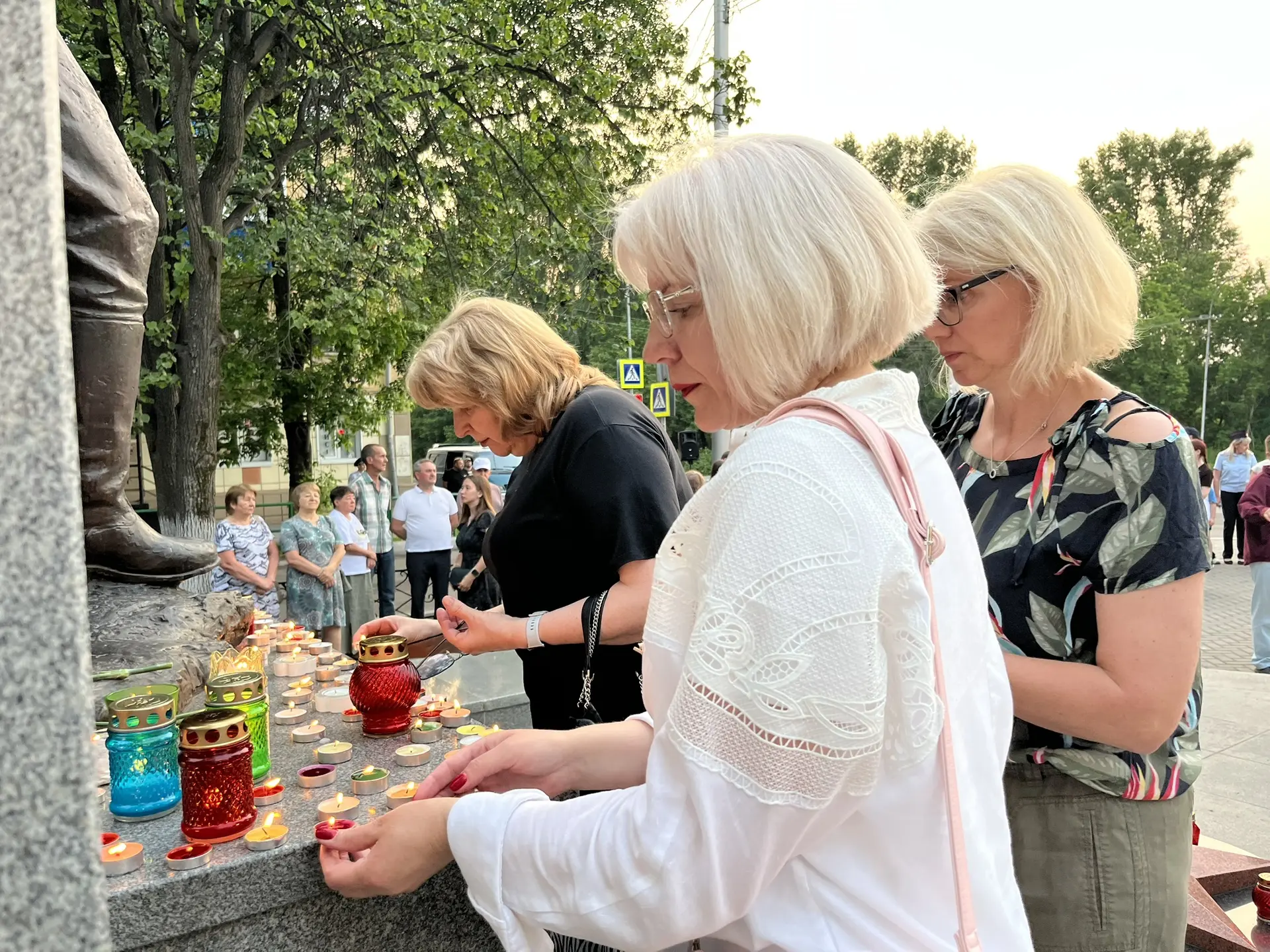 🕯️ Лицей принял участие во Всероссийской акции «Свеча памяти» 🕯️

В преддверии Дня памяти и скорби