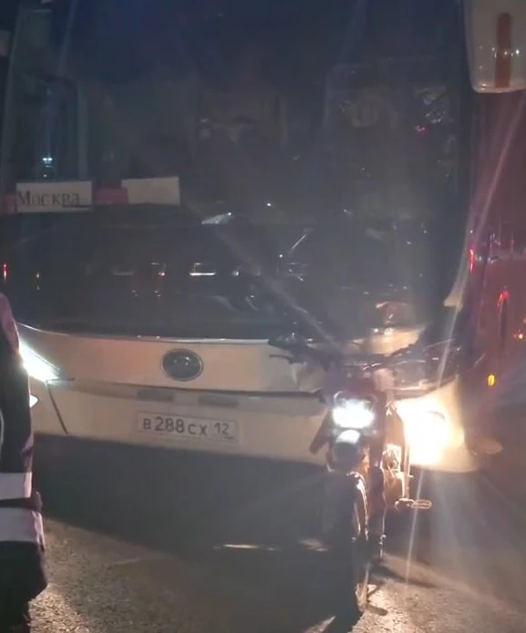 Подросток погиб в ДТП с мотоциклом и автобусом на трассе в Воротынском районе 

В Воротынском районе