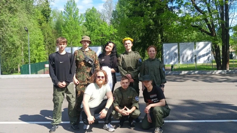 🔥 #СтудентыПК8 вышли в суперфинал военно-патриотической игры «Лига героев»!  И завтра в Лужниках им 