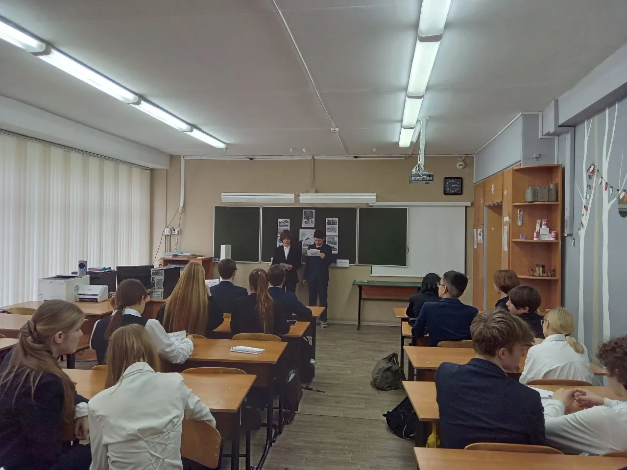 "Память без срока давности"  В 8А и 8В  классах состоялся круглый стол на тему «Память без срока дав