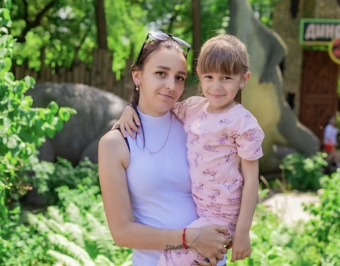 ❤️ Мы всем сердцем и душою, поздравляем с днем семьи,
❤️ Пусть всегда любовь и верность, наполняет в