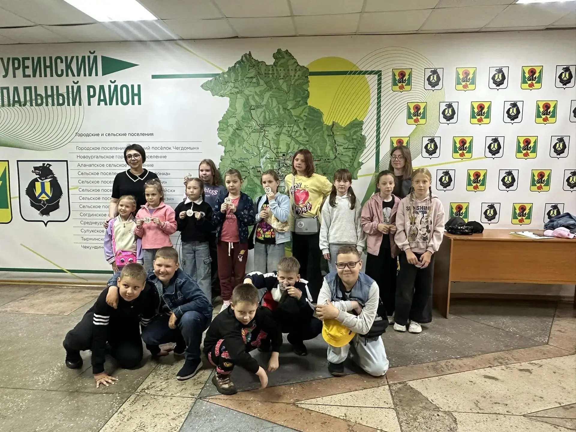 Архив приглашает в прошлое: школьники отправились в увлекательное путешествие по родному краю!
В чес