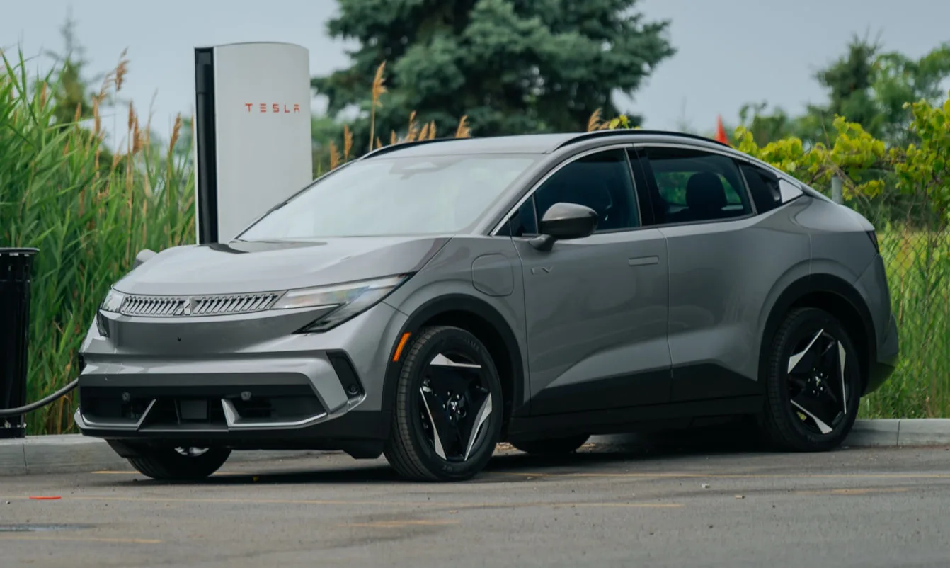 Mitsubishi возродит Eclipse в формате электромобиля

Mitsubishi готовит новый Eclipse Sportback — эл