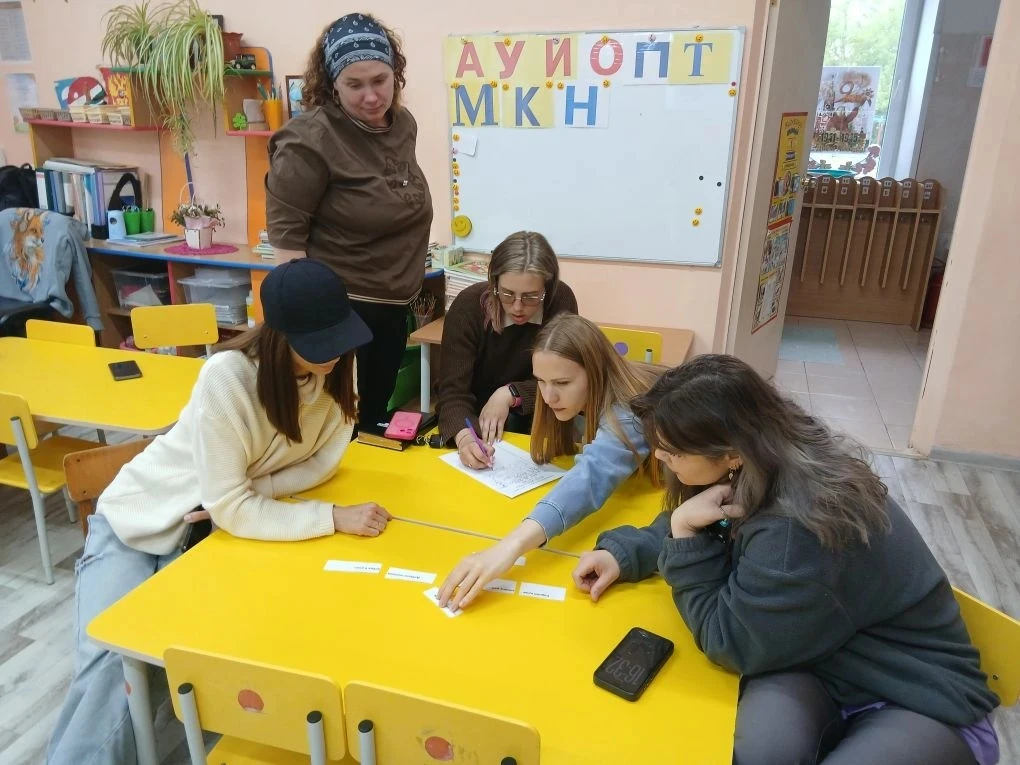 В группе "Пчёлки" прошло  родительское собрание на тему "Принципы казачьей семейной пед...
