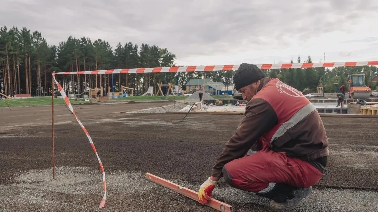 137 млн рублей — на 11 скверов и тротуаров