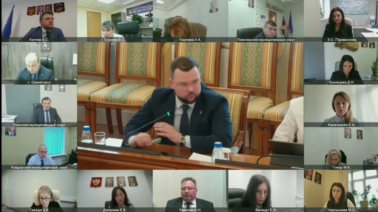 Чибис потребовал от Лебедева отчёт по 20 млн рублей, выделенным Мурманску на ремонт дор...