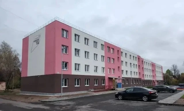 Житель Новосокольников через QR-код сообщил о прорыве трубы горячего водоснабжения в св...