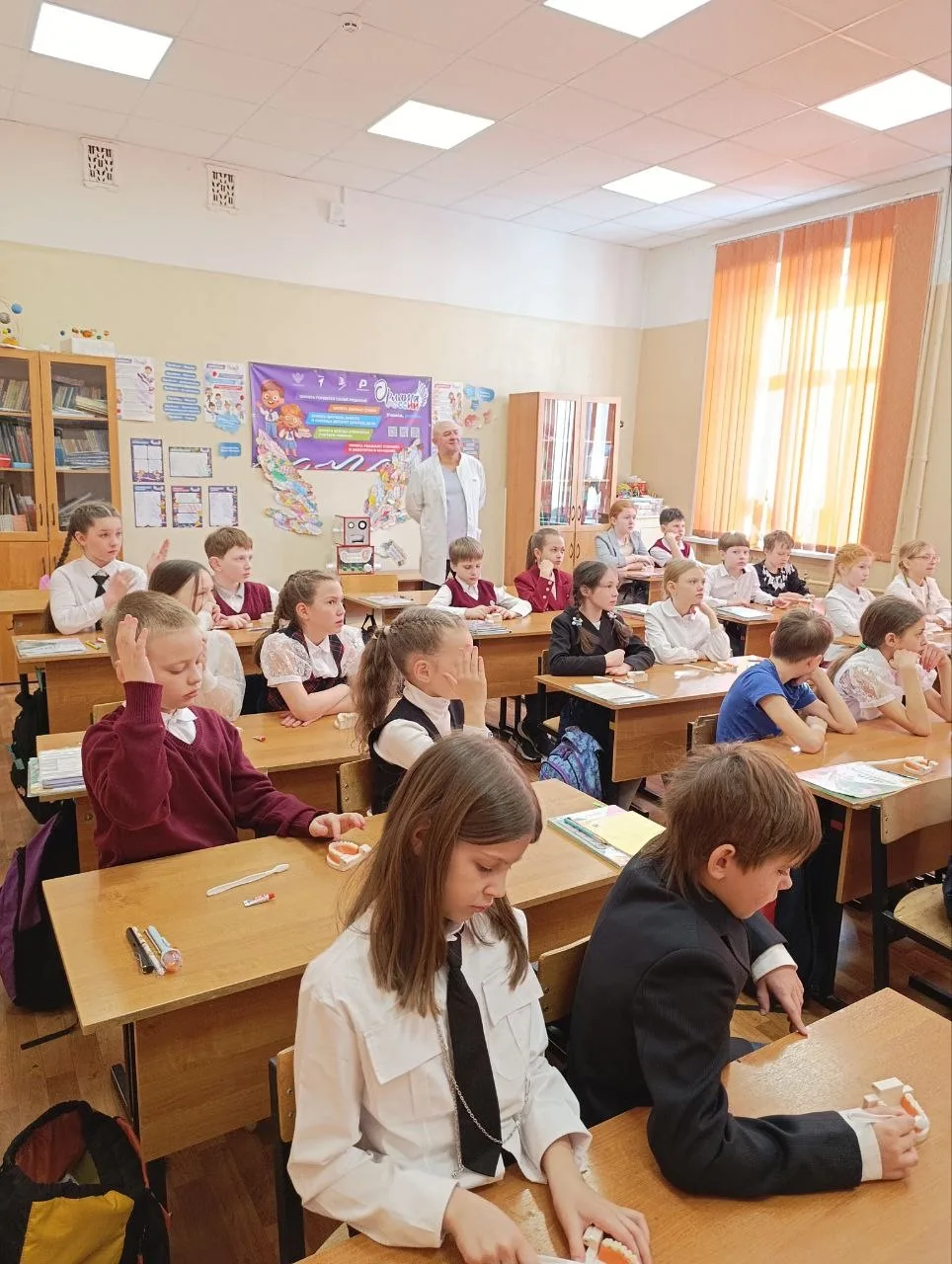 ❗️Важные уроки здоровья: встречи со стоматологами  В преддверии Всемирного дня здоровья полости рта,