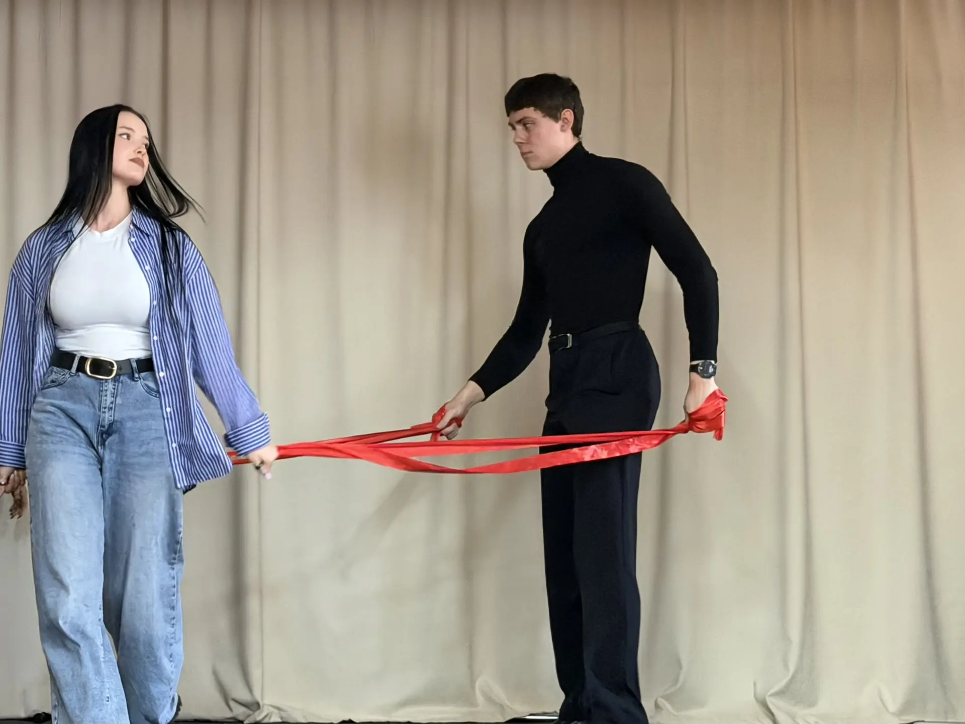 🎭Театральный коллектив "Реплика" ПримИЖТ отправился в свои первые гастроли! Наши студенты успевают н