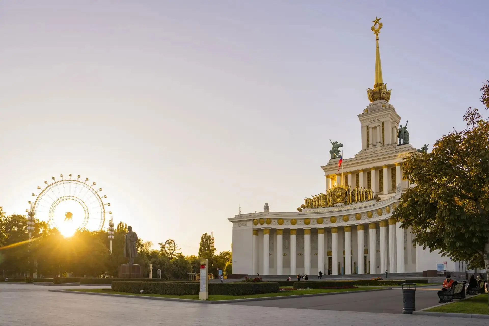 Изображение 1 к публикации «ВДНХ»