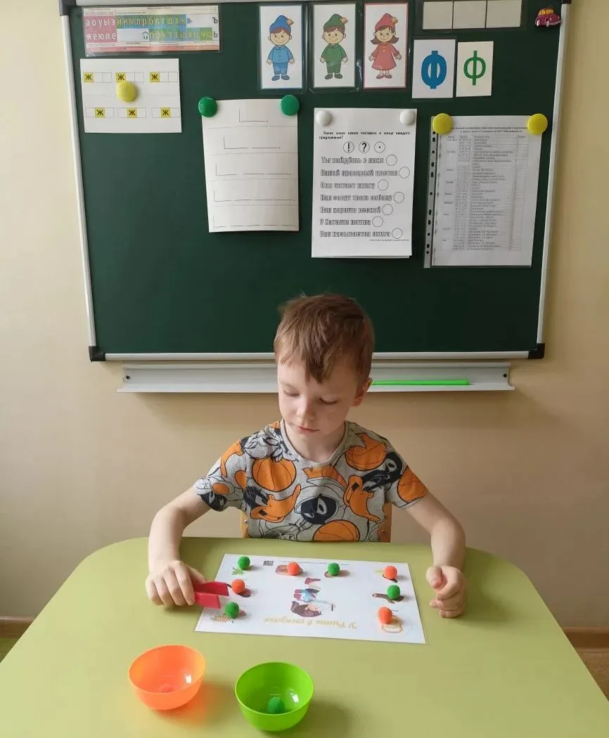 ...Чтобы чётко говорить,👄  надо с пальцами дружить!🖐  Уровень речевого развития находится в прямой з
