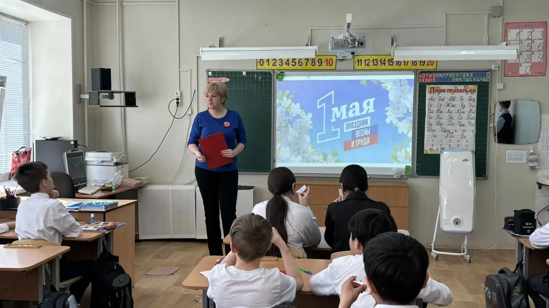 🌸🌼 С Праздником Весны и Труда! 🌼🌸  Сегодня мы хотим сказать огромное "спасибо" всем, кто своим трудо