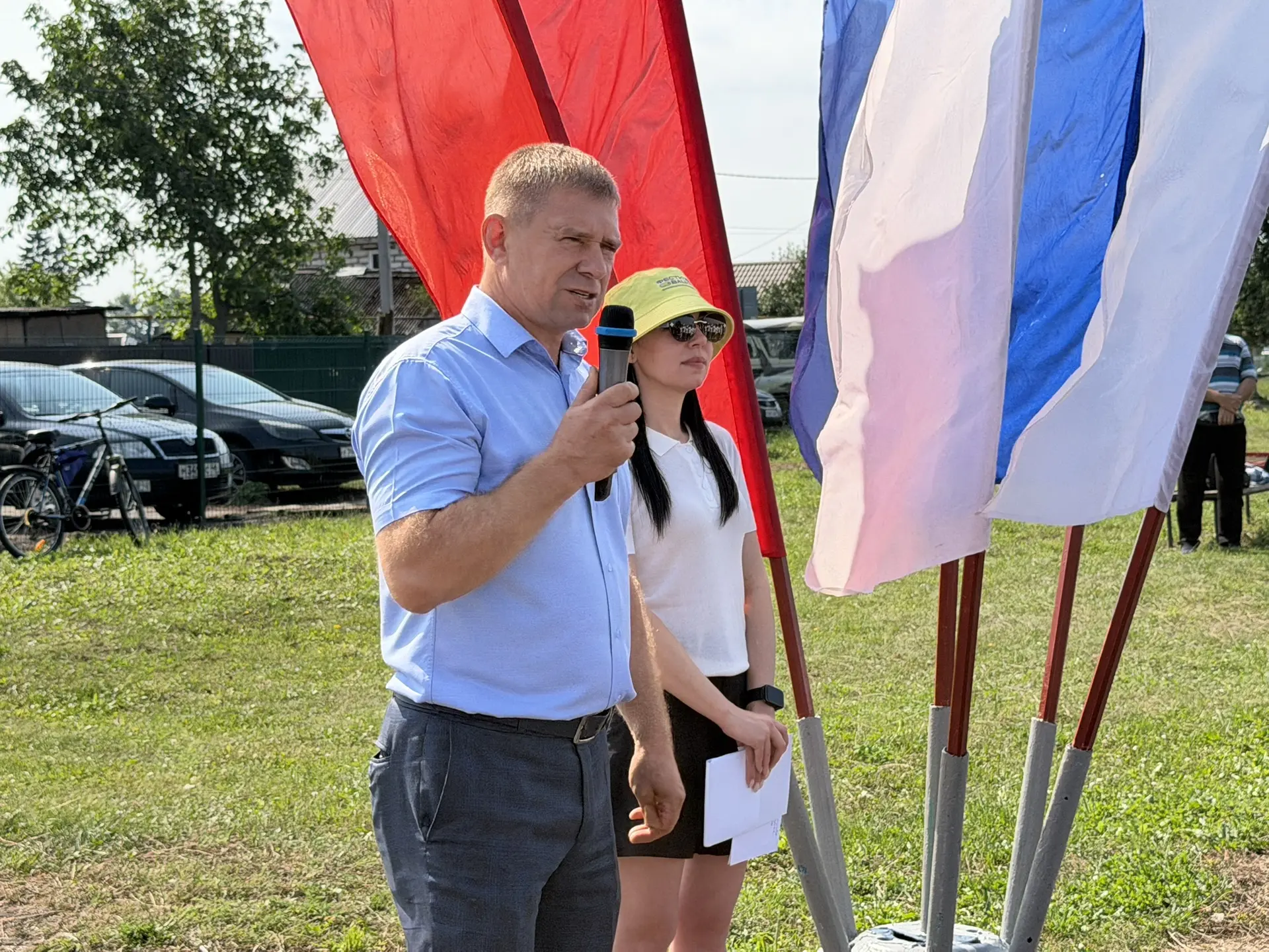 Спорт объединяет: День физкультурника на стадионе Поныровской школы! 🏟️🥇