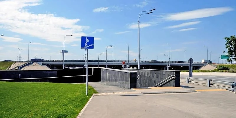 На МКАД в районе 41-го километра завершили стройку двух подземных переходов  Как сообщил Сергей Собя