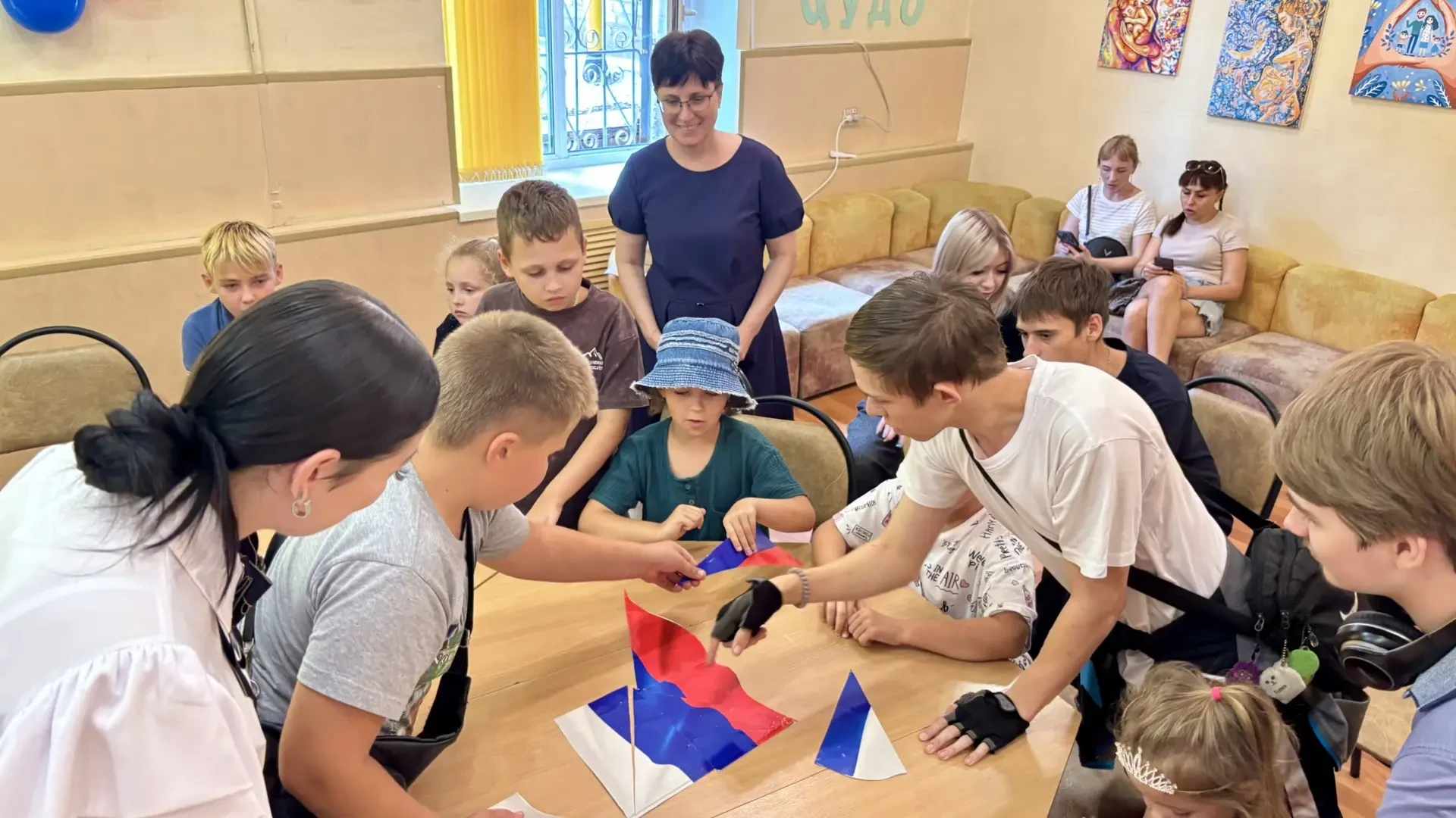 🇷🇺 Завтра — День Государственного флага России!