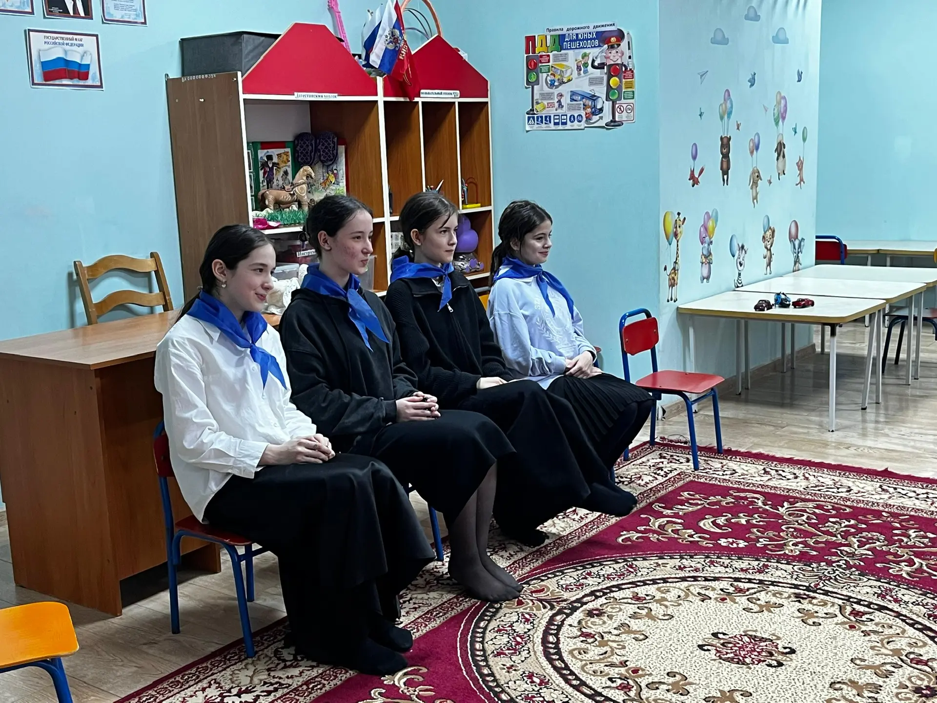 В рамках конкурса Первичных отделений Движения Первых активисты #мбоусош27имАбатаева выбрали подшефн
