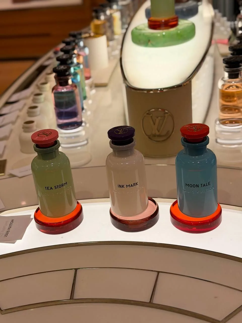 Серия ароматов Journey to China от Louis Vuitton , 100мл