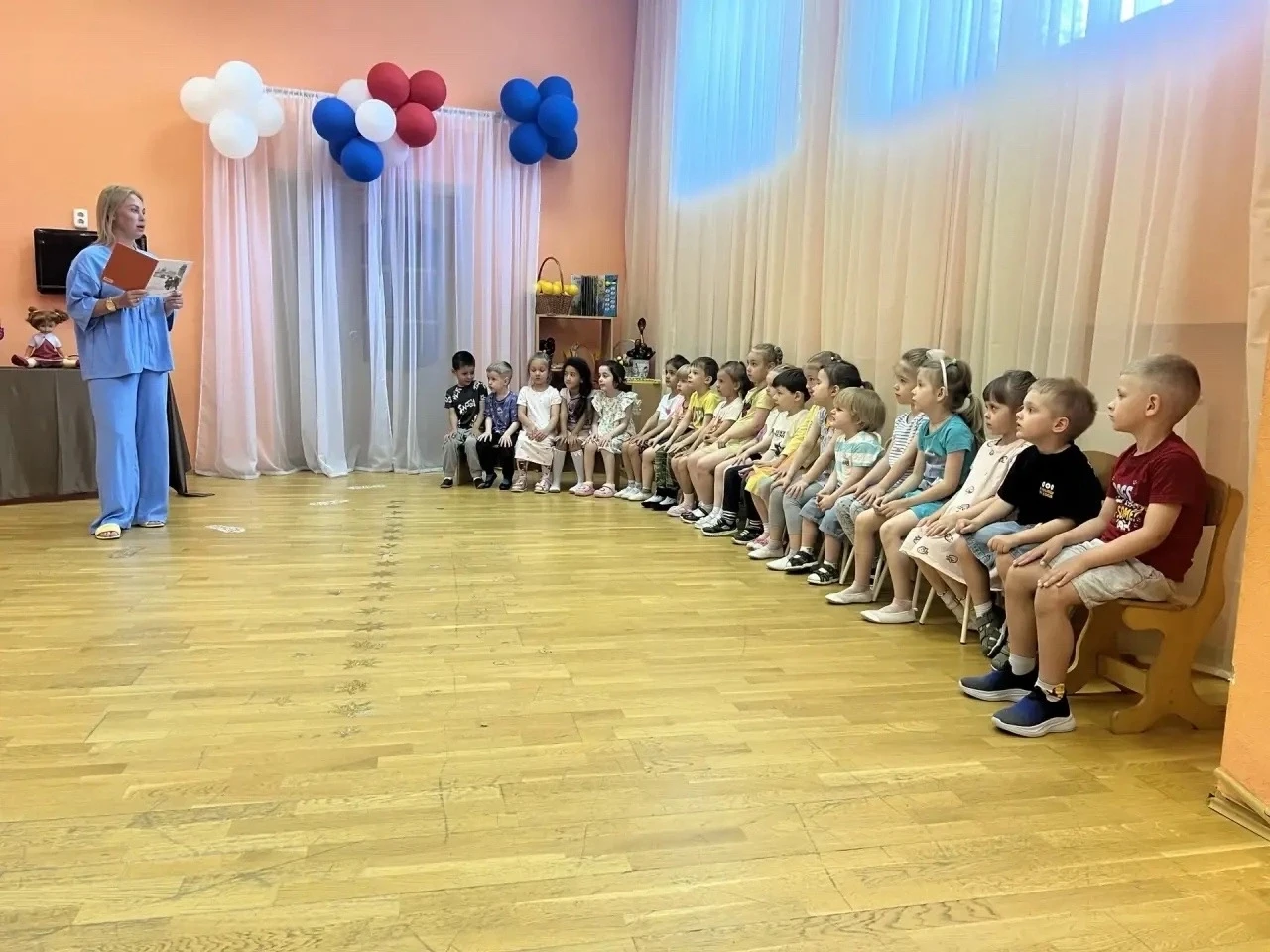 НОВОСТИ ДЕТСКОГО САДА
22 июня, в День памяти и скорби, группы «Тюльпаны» и «Нарциссы» провели памятн
