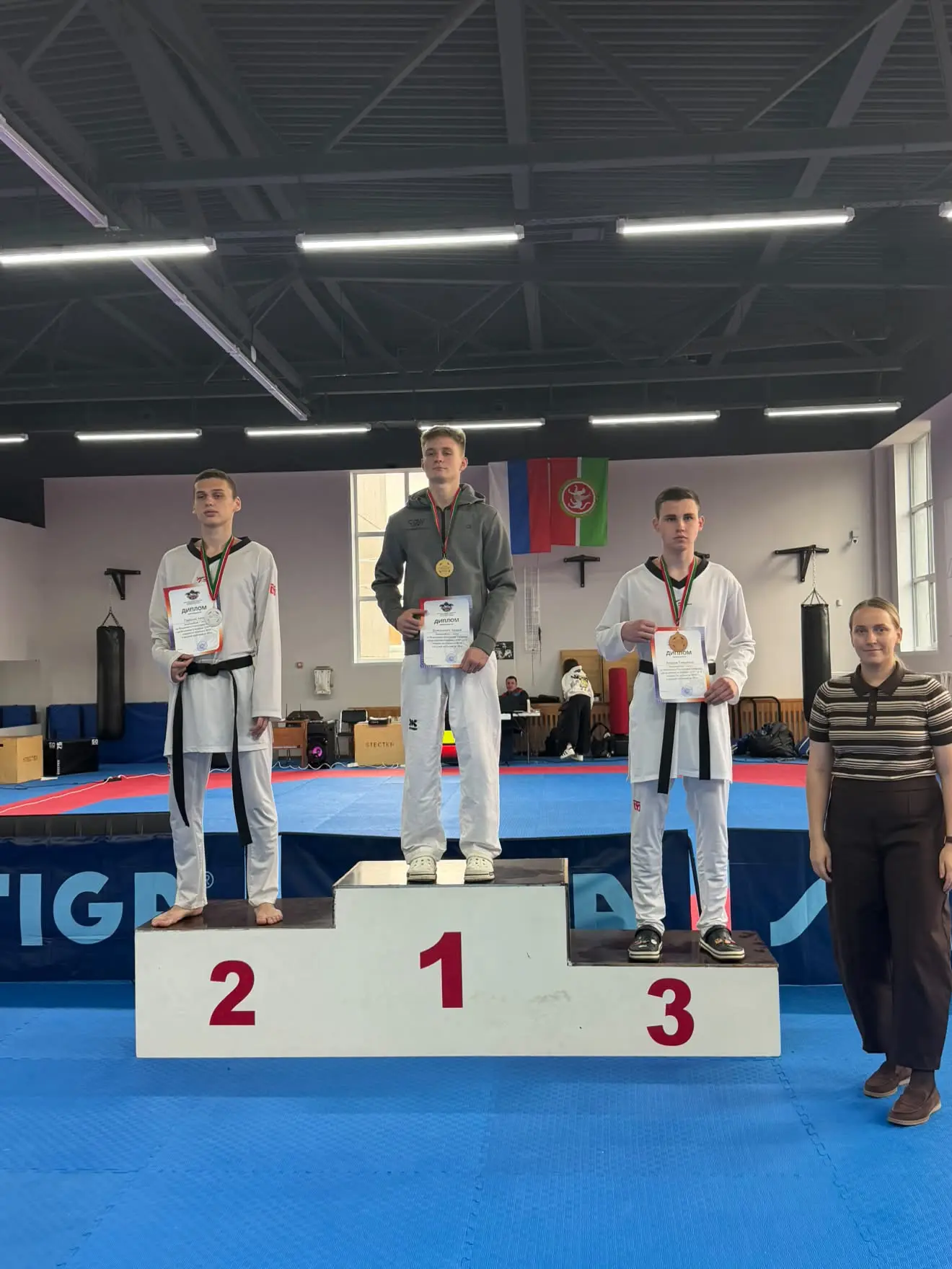 Сегодня проходил Чемпионат Республики Татарстан по тхэквондо ВТФ и двое наших спортсмен...