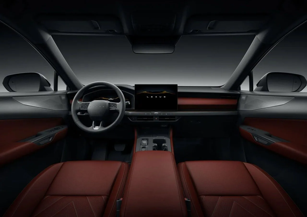 Lexus обновит NX: кроссовер получит новую оптику, решётку радиатора, фонари и дизайн ди...