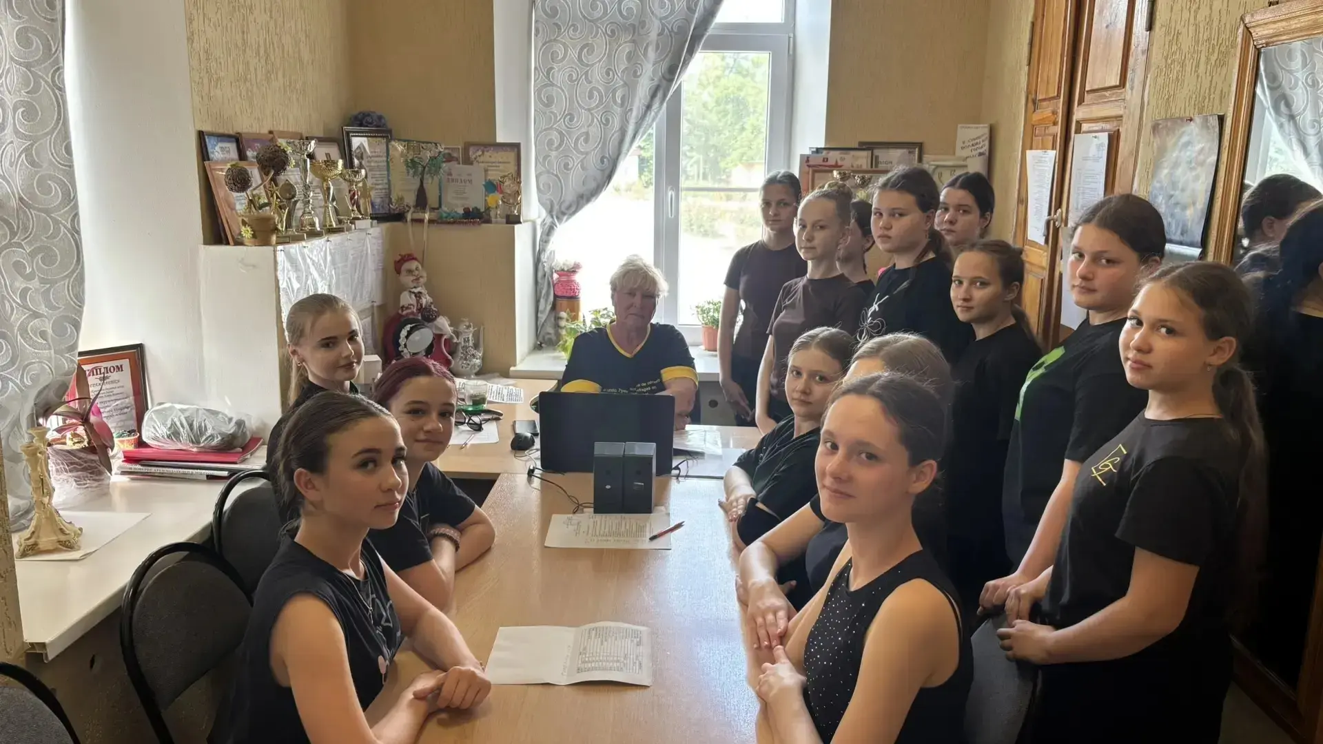 18 июня была проведена профилактическая беседа о наркотиках в клубе "Возрождение " - " Десять причин