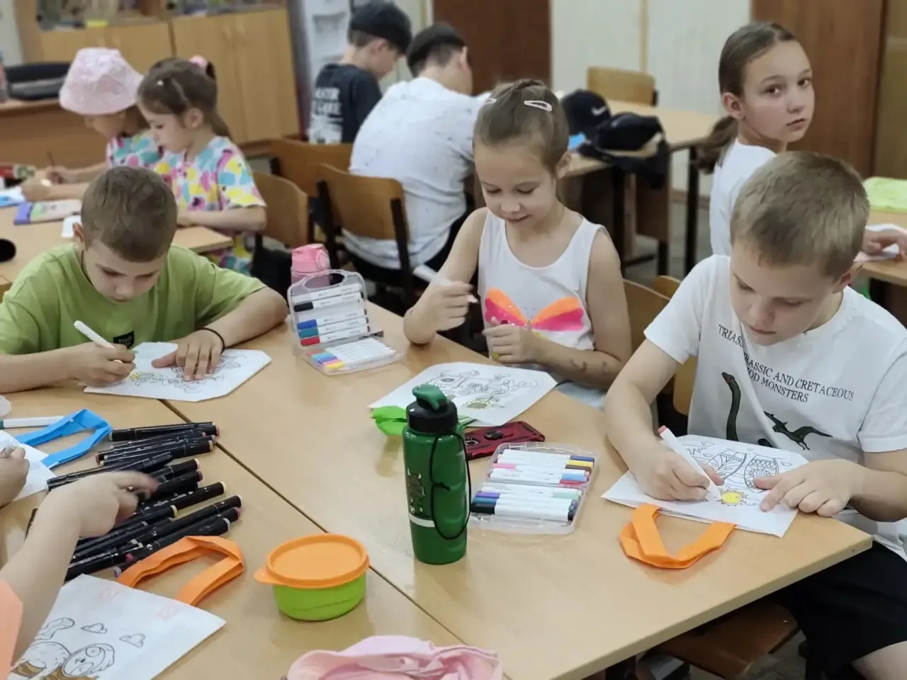 🎉  Летняя площадка «Готов к творческому отдыху»: творим и раскрашиваем! 🎨 

Сегодня у ребят был ос